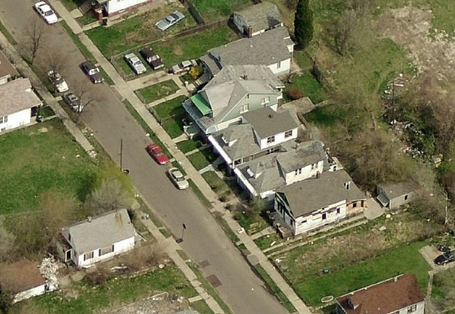 These four houses burned. Via Bing Maps