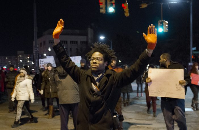 Detroit cop under investigation for anti-Black Lives Matter rant