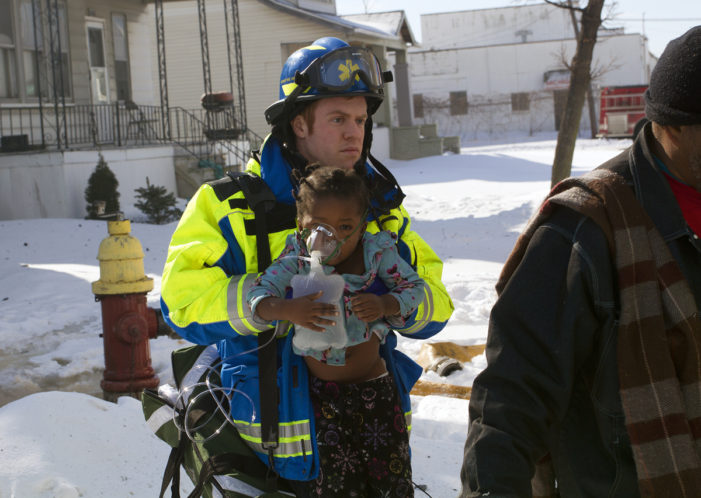 Strangers rescue toddler, mom from burning home but can’t reach grandma