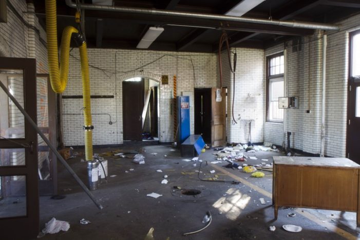 Thieves ransack recently closed fire station in Detroit; building’s fate unknown