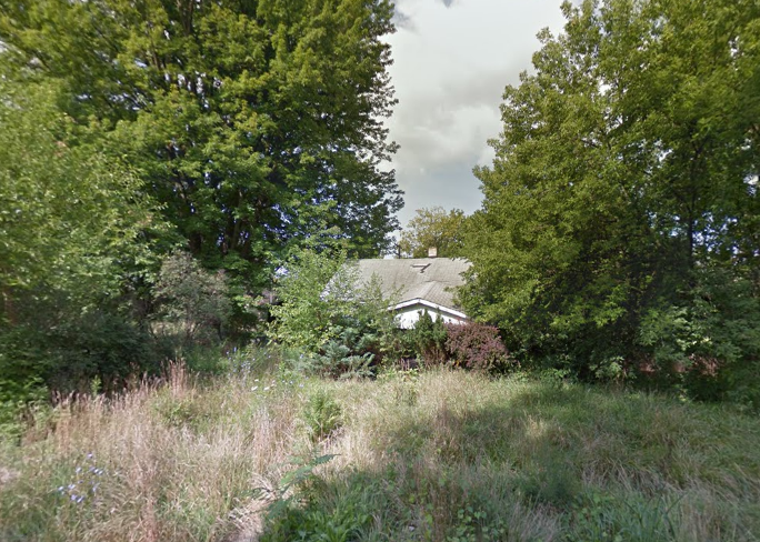 One of the Riverdale area houses before it burned, via Google Maps. 