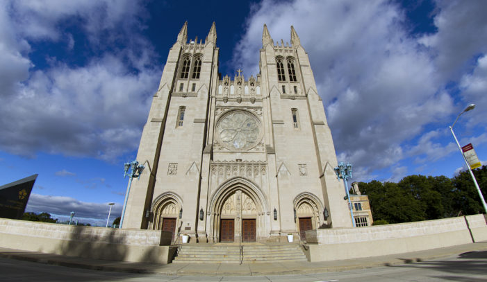 8 elegant churches, synagogues on Woodward in Detroit