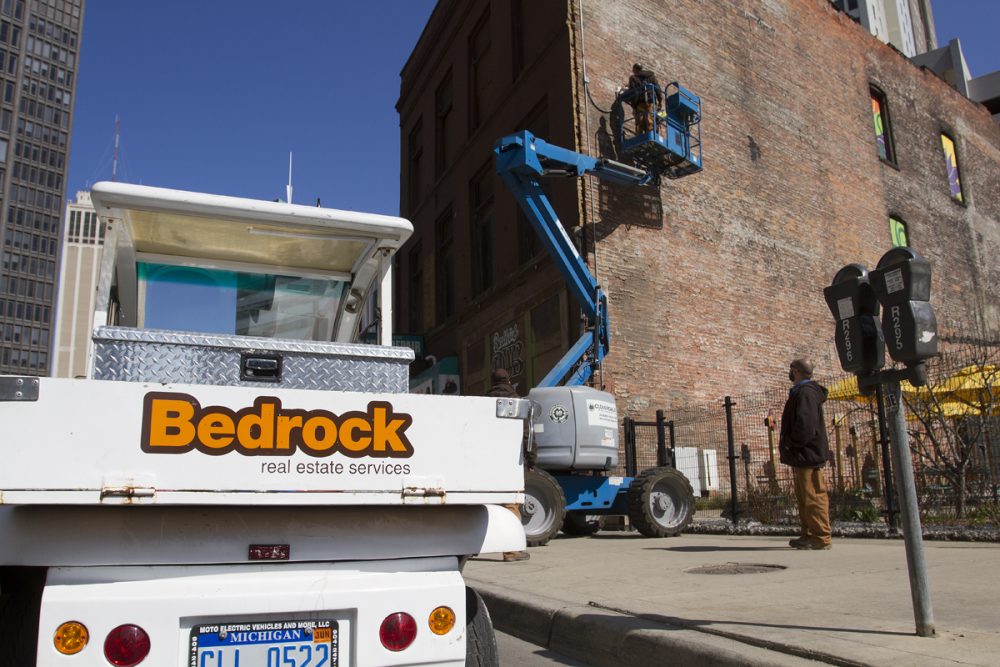 Dan Gilbert-owned Bedrock Real Estate Services removes security equipment from American Coney Island in downtown Detroit. By Steve Neavling/Motor City Muckraker