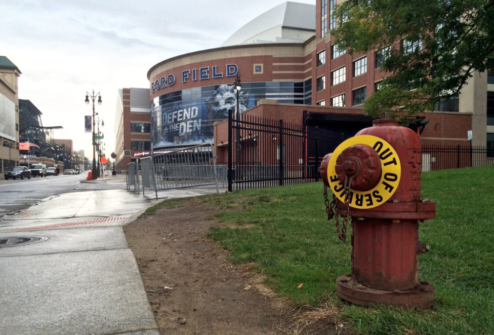 Ford Field hydrant_1106