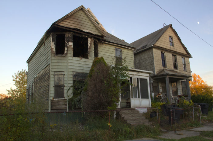 Deadly fire breaks out in house near 3 closed firehouses in Detroit