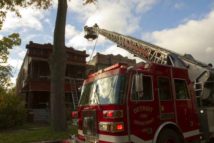 3 Detroit firefighters injured battling a multi-family house blaze